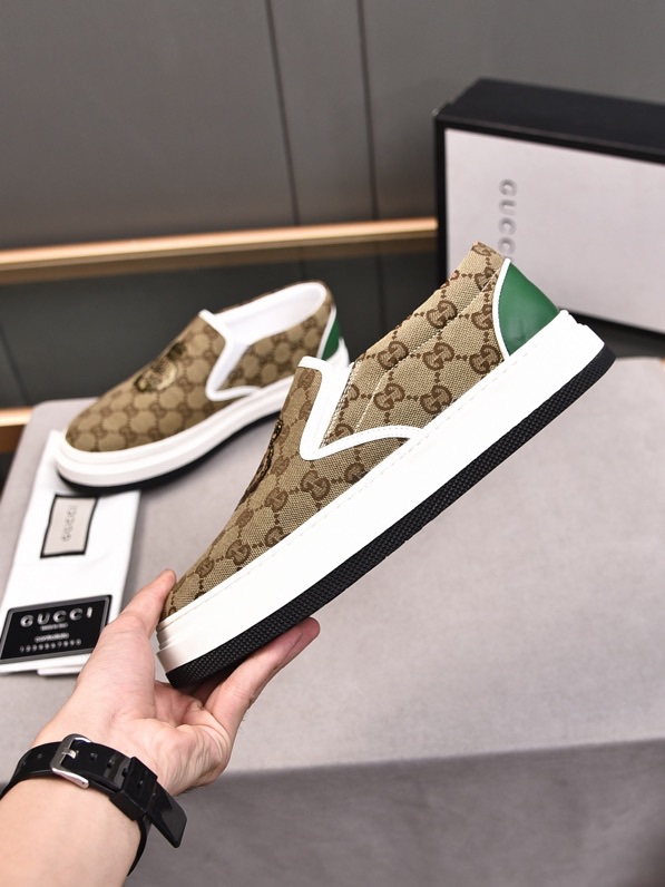 Gucci Sneakers